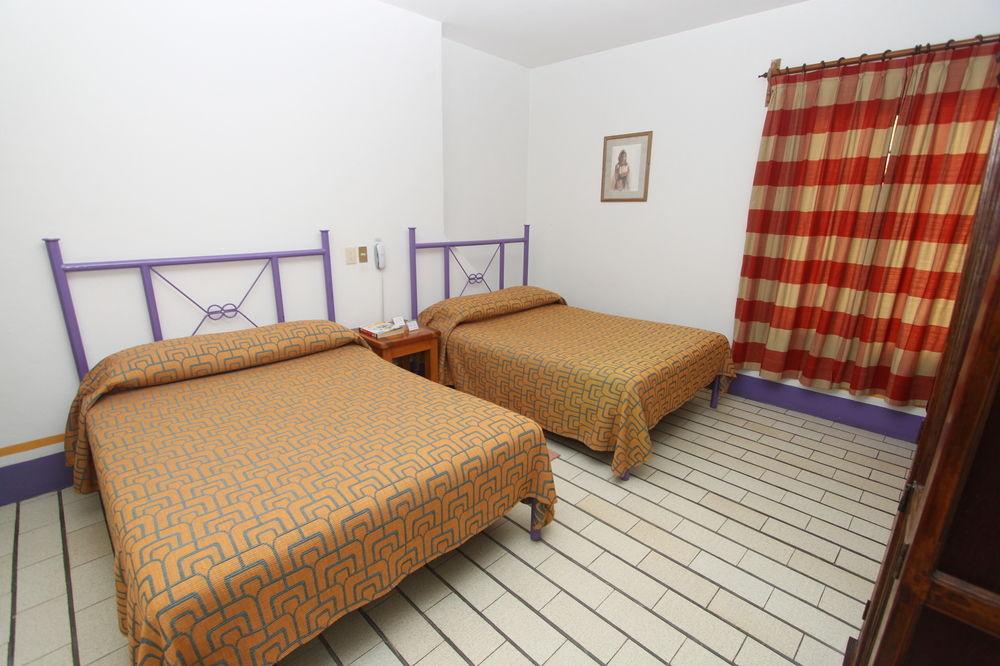 Hotel Posada El Cid 오아하카주 외부 사진