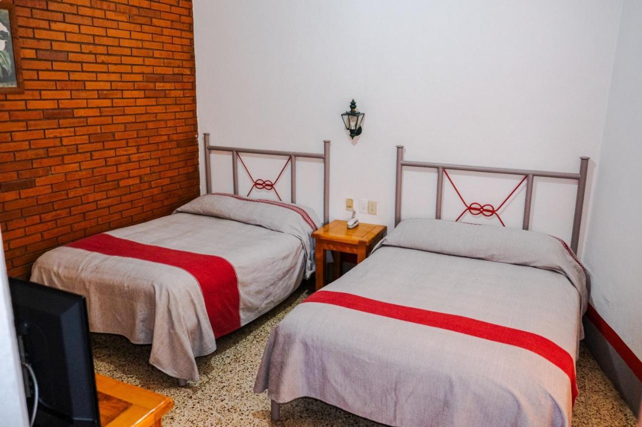 Hotel Posada El Cid 오아하카주 외부 사진