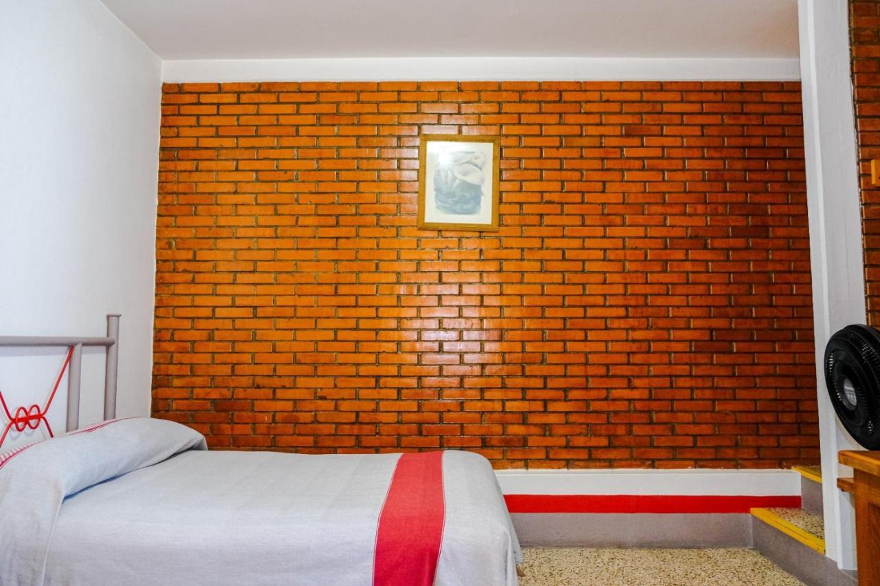 Hotel Posada El Cid 오아하카주 외부 사진
