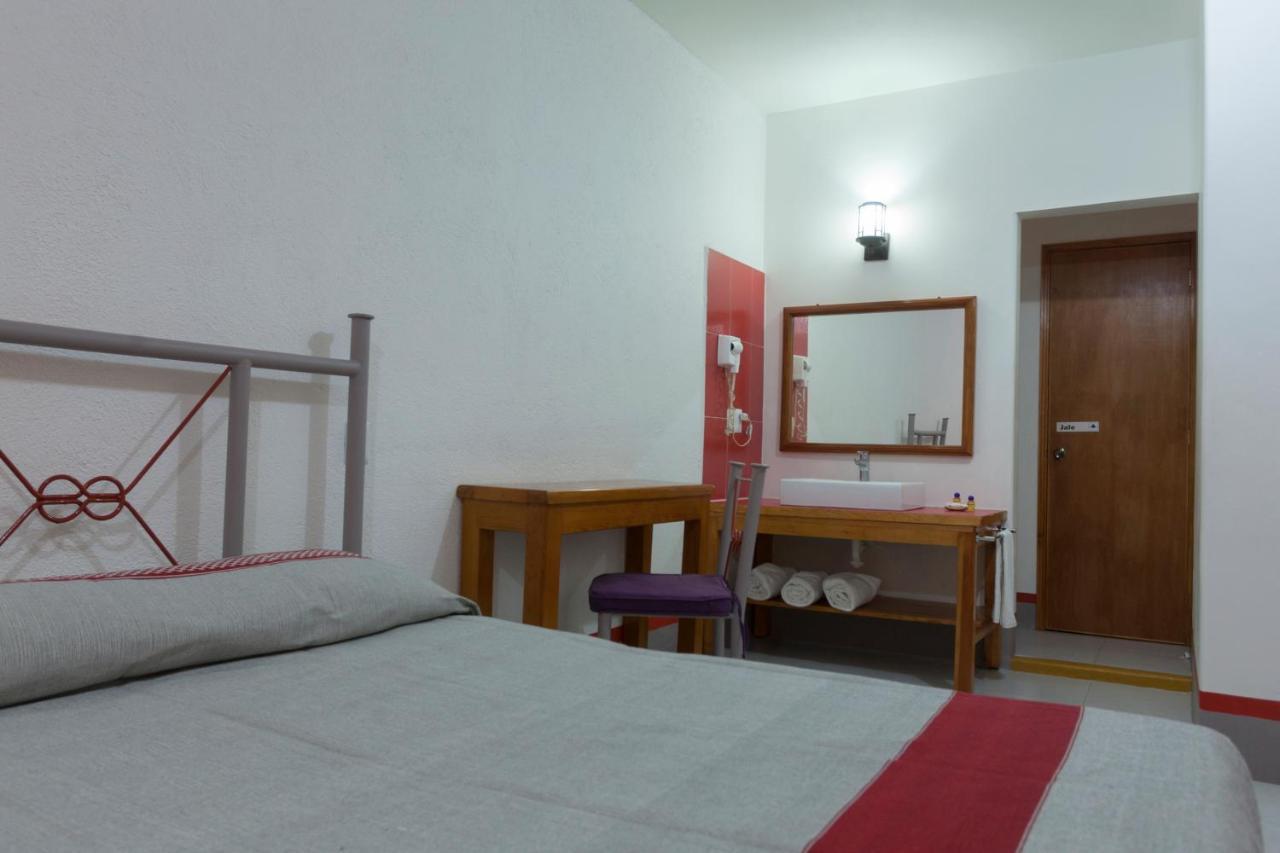 Hotel Posada El Cid 오아하카주 외부 사진